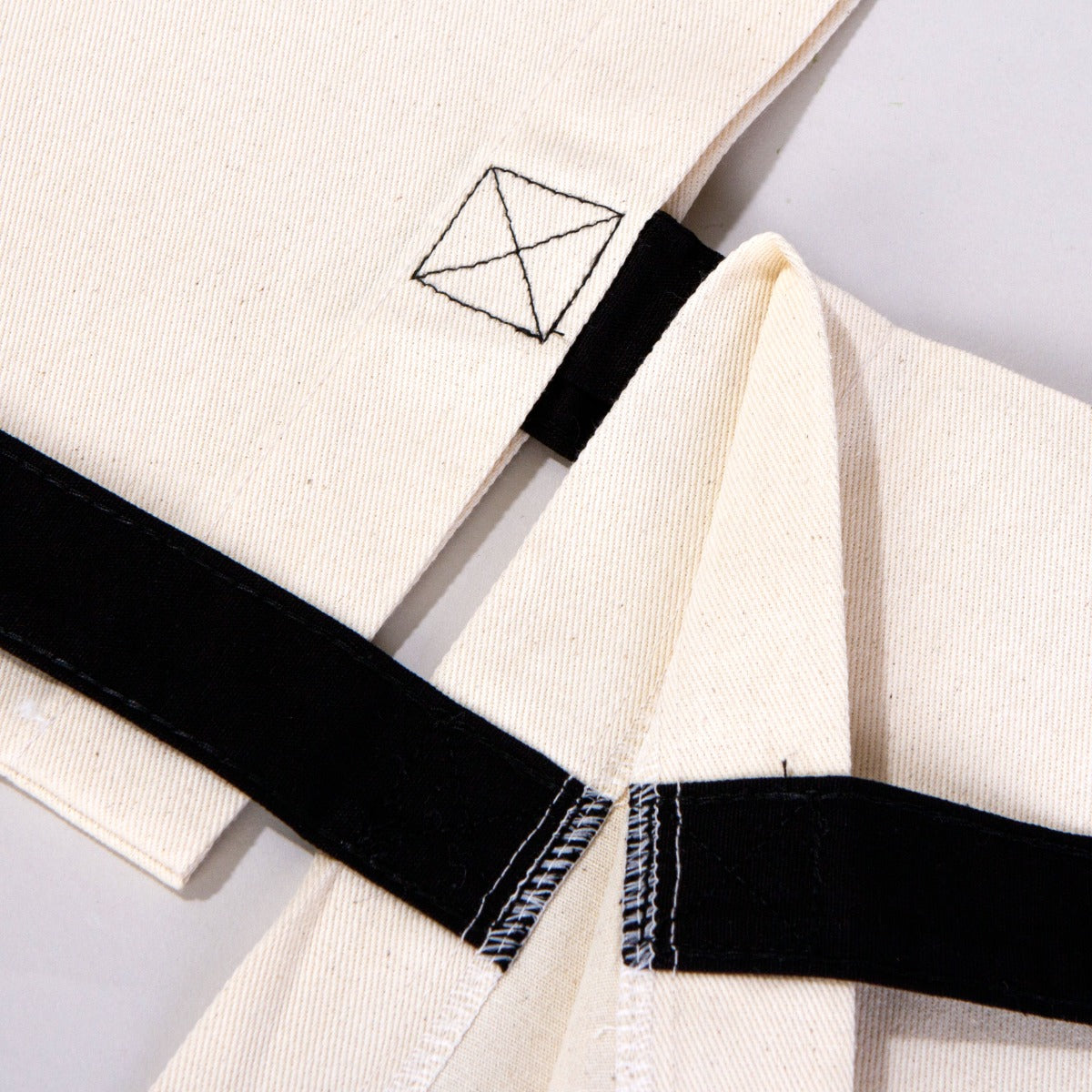 Gabardin Bez Çanta Siyah Kulp 40x35cm - istecanta.com