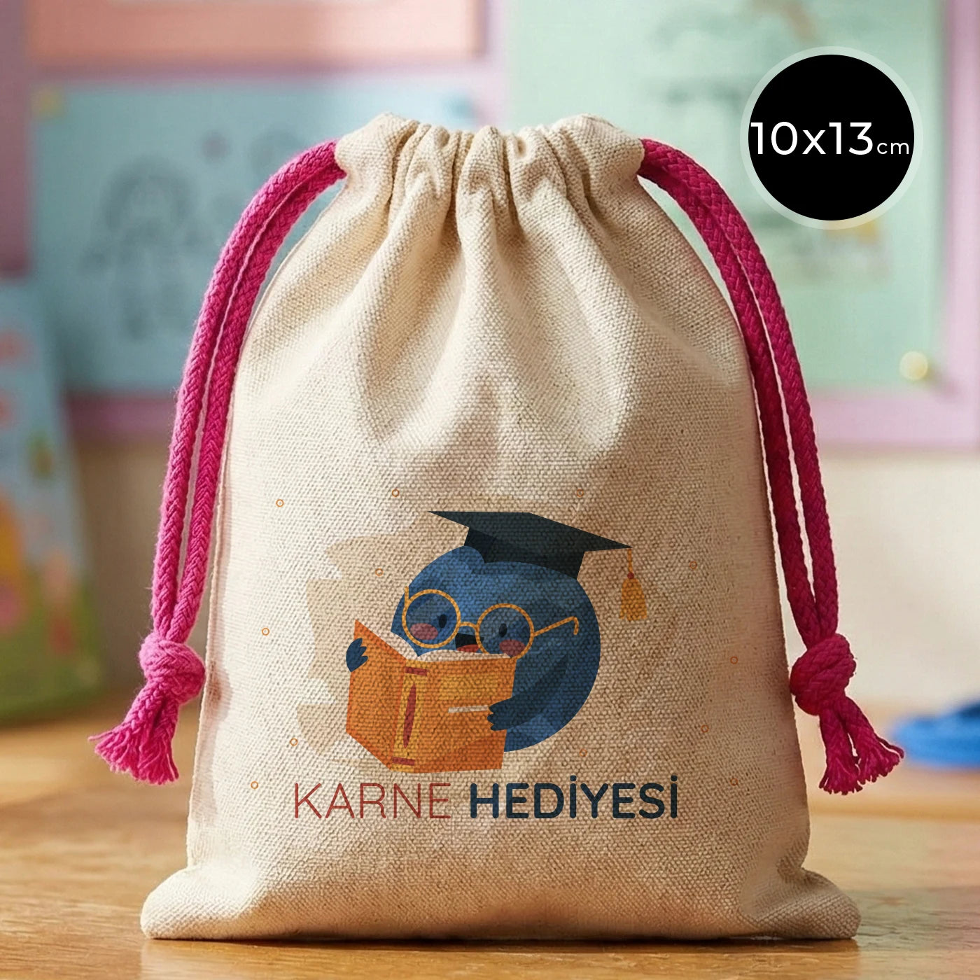 Karne Günü Hatıra Kesesi – Fuşya Büzgülü Pamuk 10×13 cm (Özelleştirilebilir)