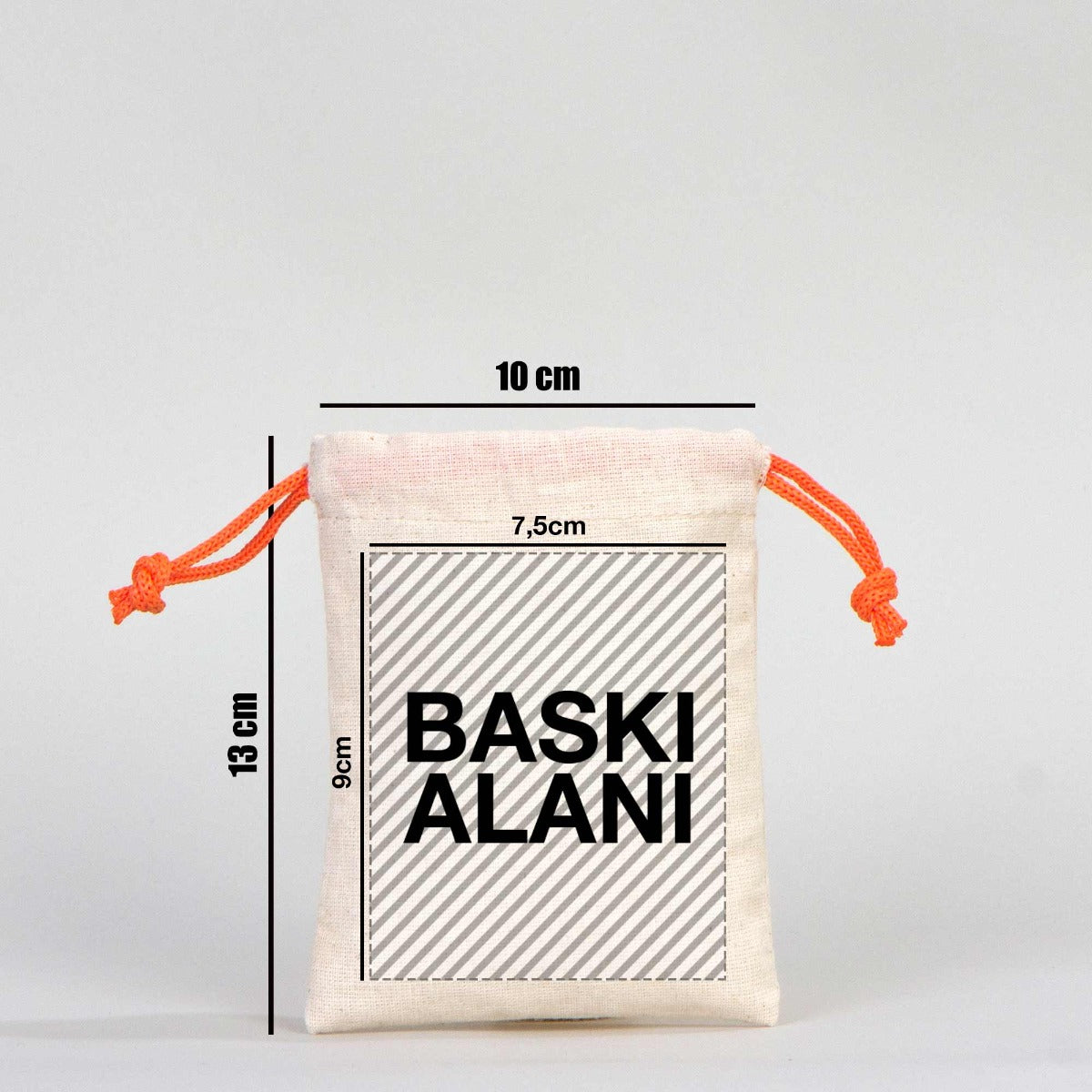 Karne Hediyesi baskılı, turuncu ipli 10×13 cm bez hediye kesesi; okul temalı desenli hediye çantası.