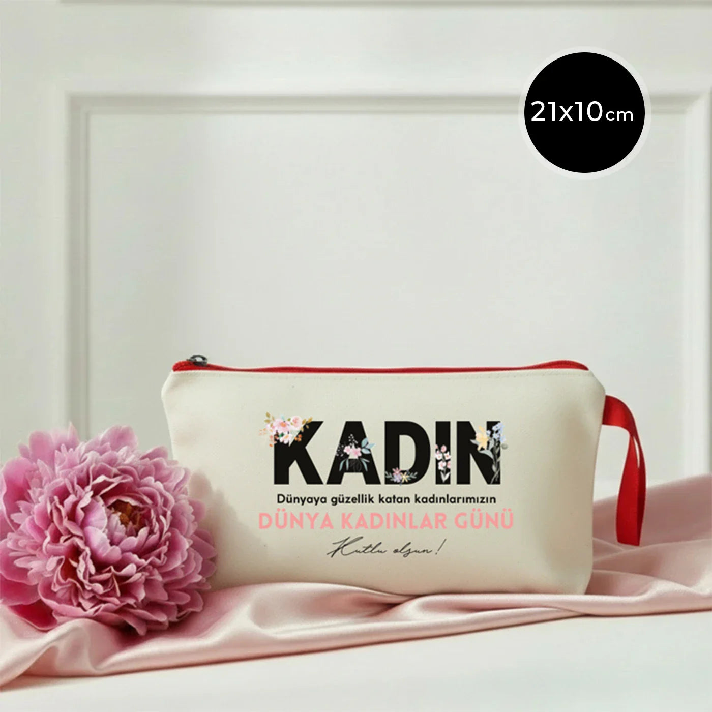 21x10 cm Kırmızı Fermuarlı Kalemlik - Kadınlar Günü Hediyesi
