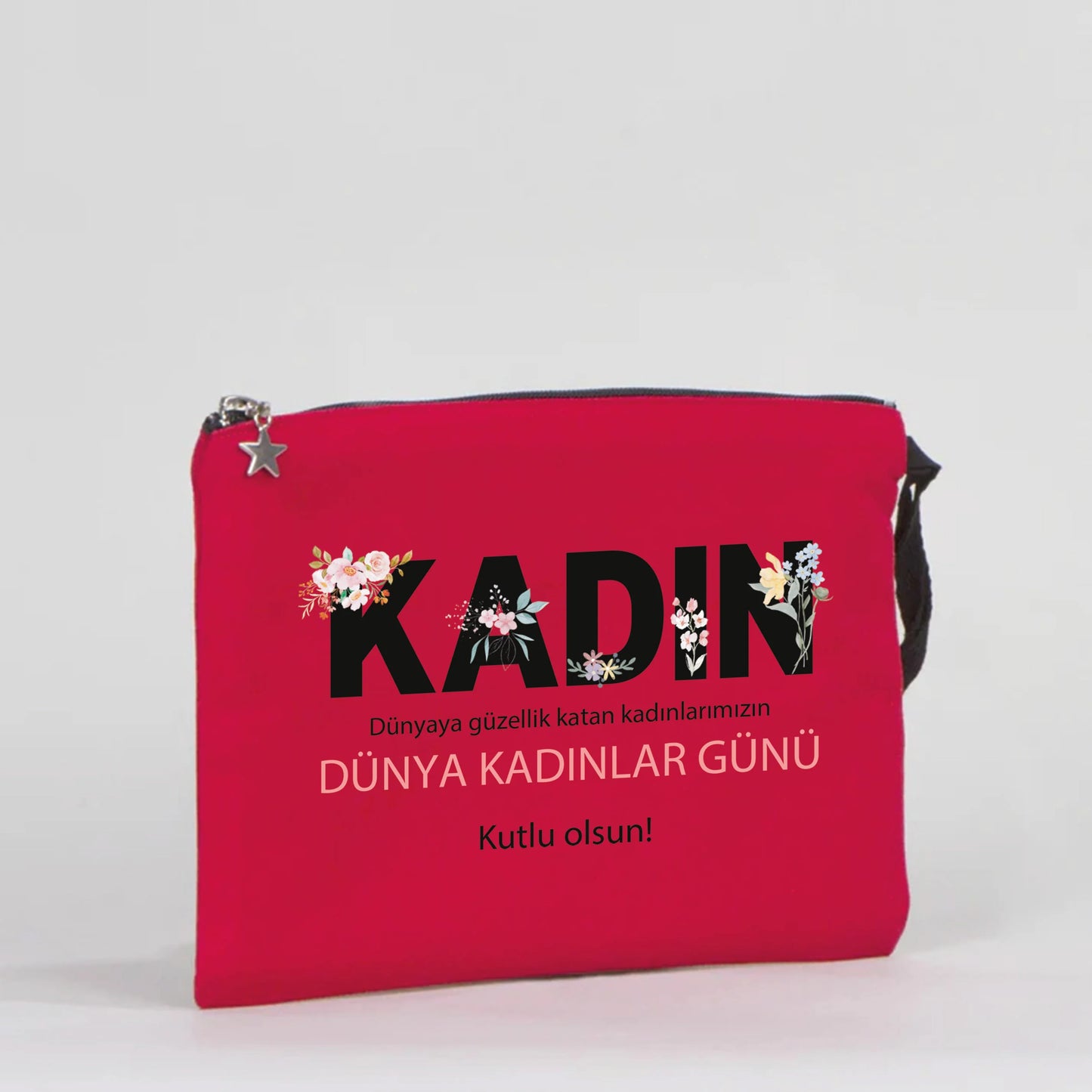 25x18 cm Kırmızı Astarlı Kanvas Kalemlik - Kadınlar Günü Hediyesi - kullanım örneği