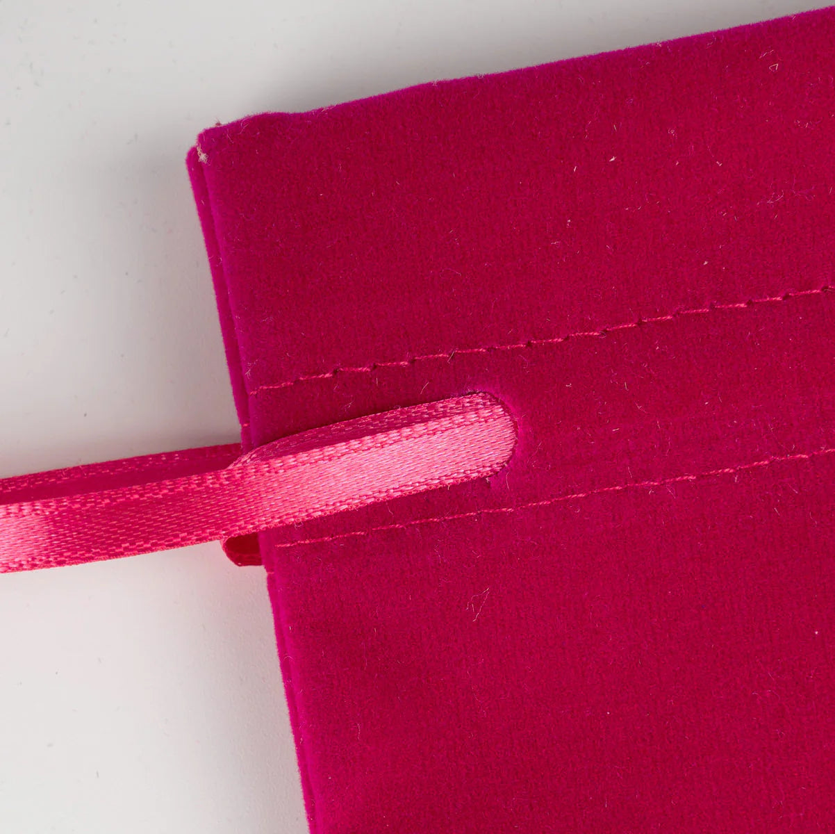 10x13 cm Fuşya Kadife Gül Kese -  Kadınlar Günü Hediyesi