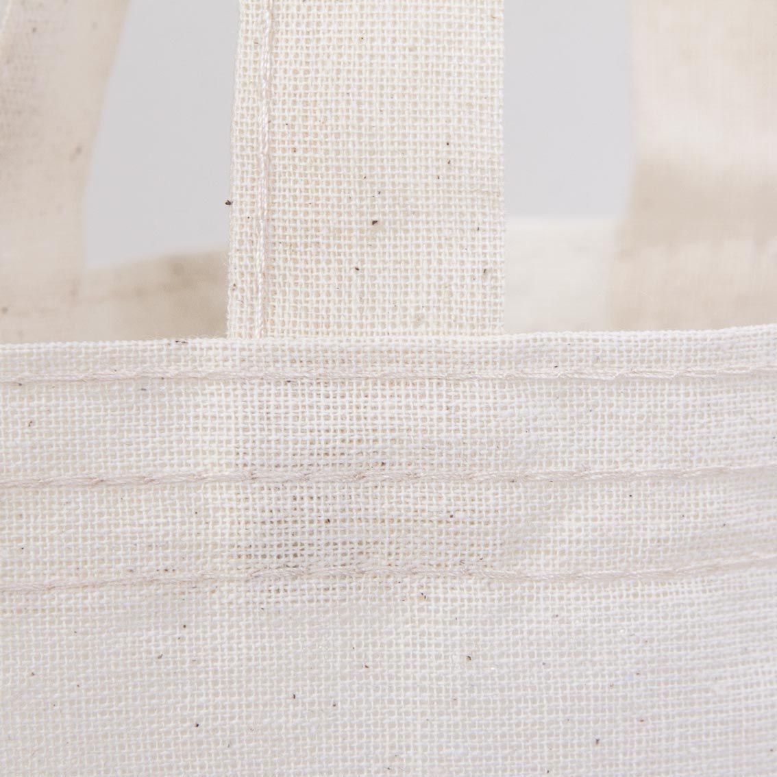 20×25 cm doğal renkli pamuk tote çanta, ön yüzünde karne günü temalı renkli baskı bulunan okul çantası.