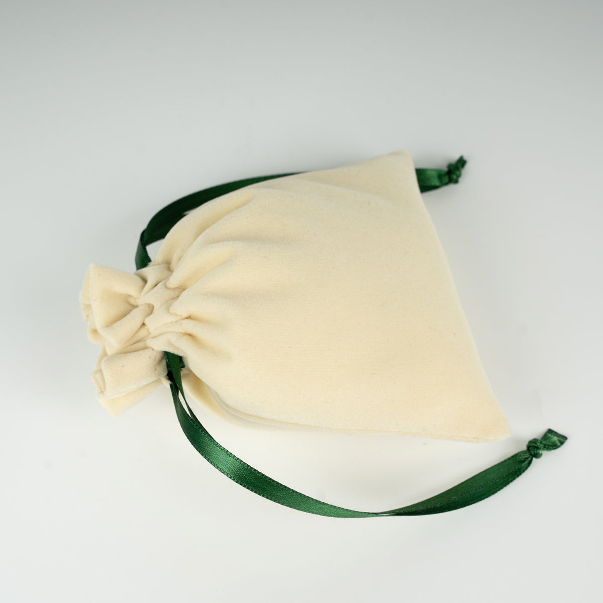Kadife Gül Kese 10x14,5 cm - Yeşil Renk İp (Özelleştirilebilir)