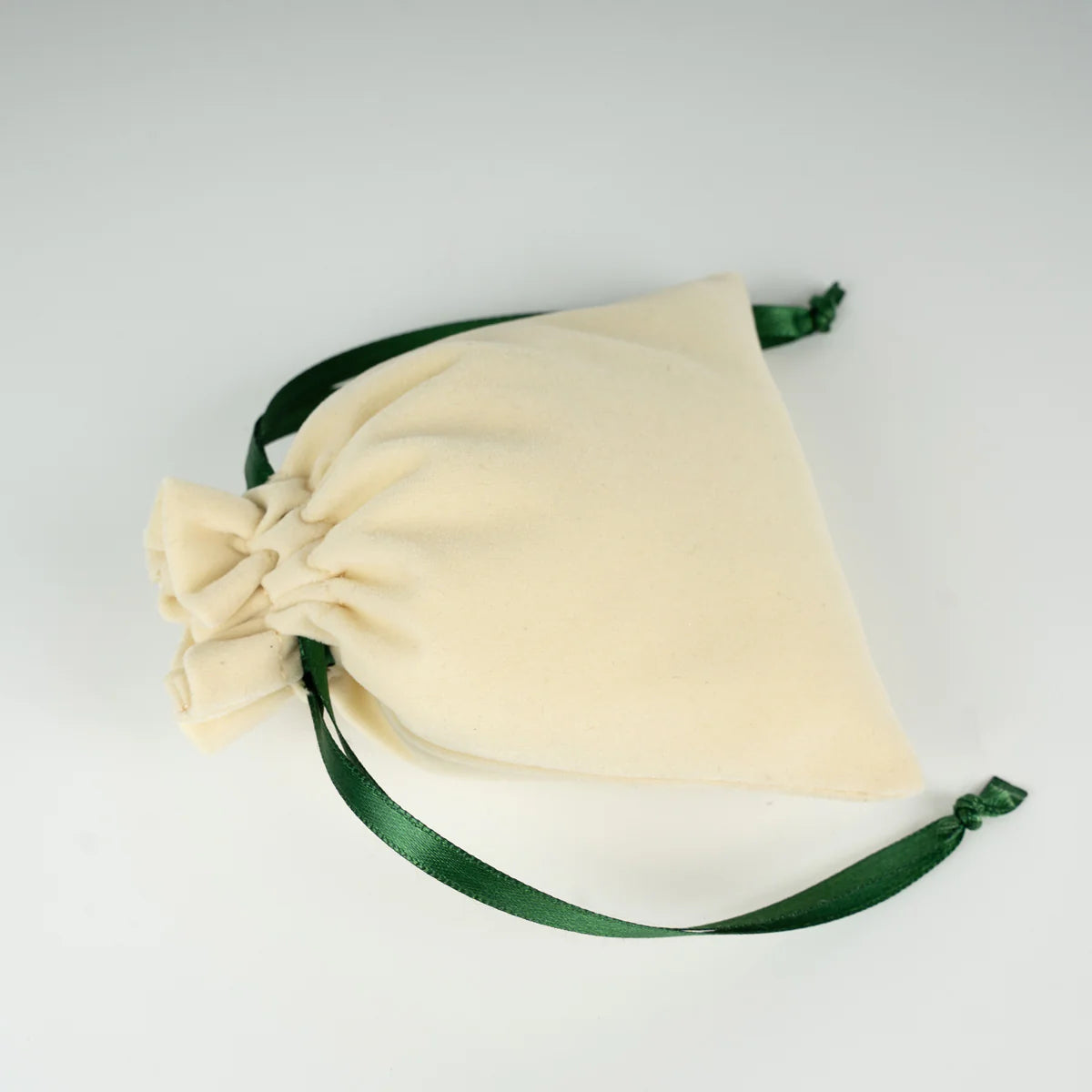 Kadife Gül Kese 10x13 cm Yeşil Renk İp - Bayram Kesesi