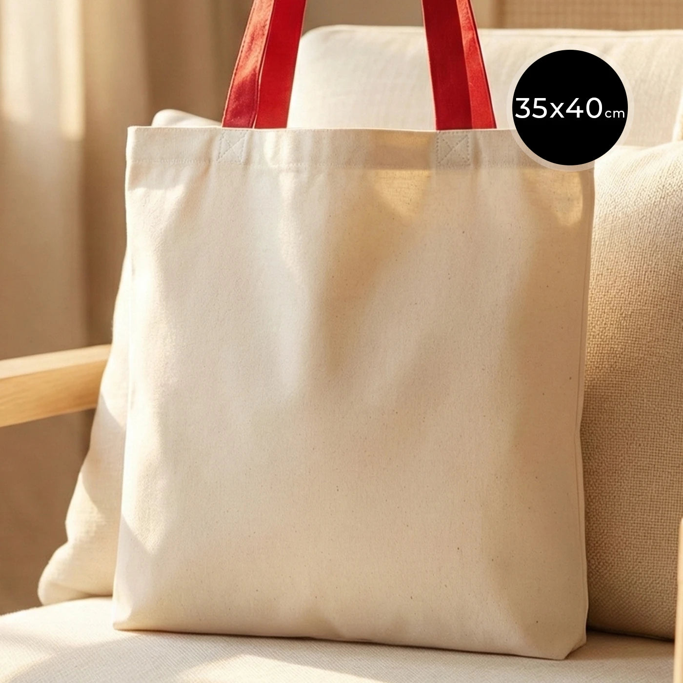 Kırmızı renkli, ham bezden üretilmiş 35x40 cm boyutlarında günlük kullanım için ideal çanta.
