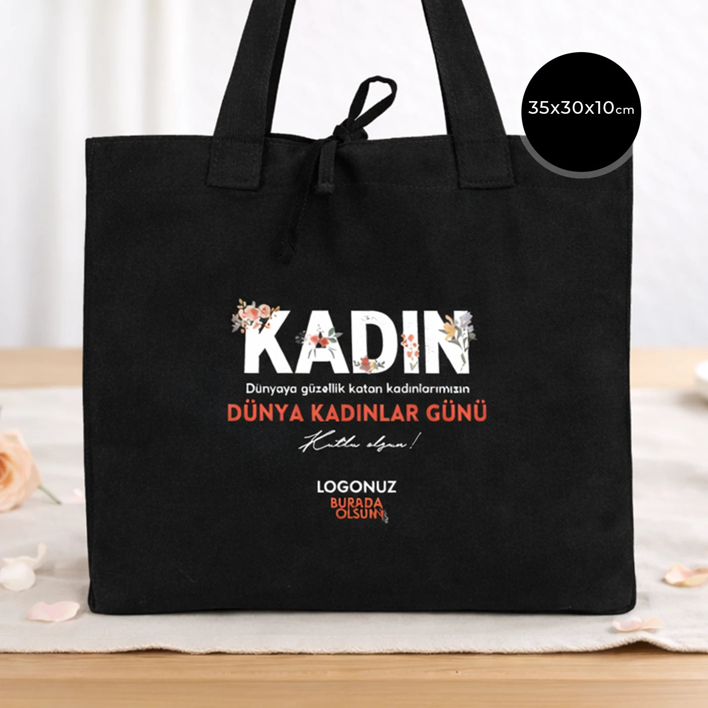Dünya Kadınlar Günü 8 Mart'a Özel Medium City Soft Kumaş Çanta - Siyah - 35x3...