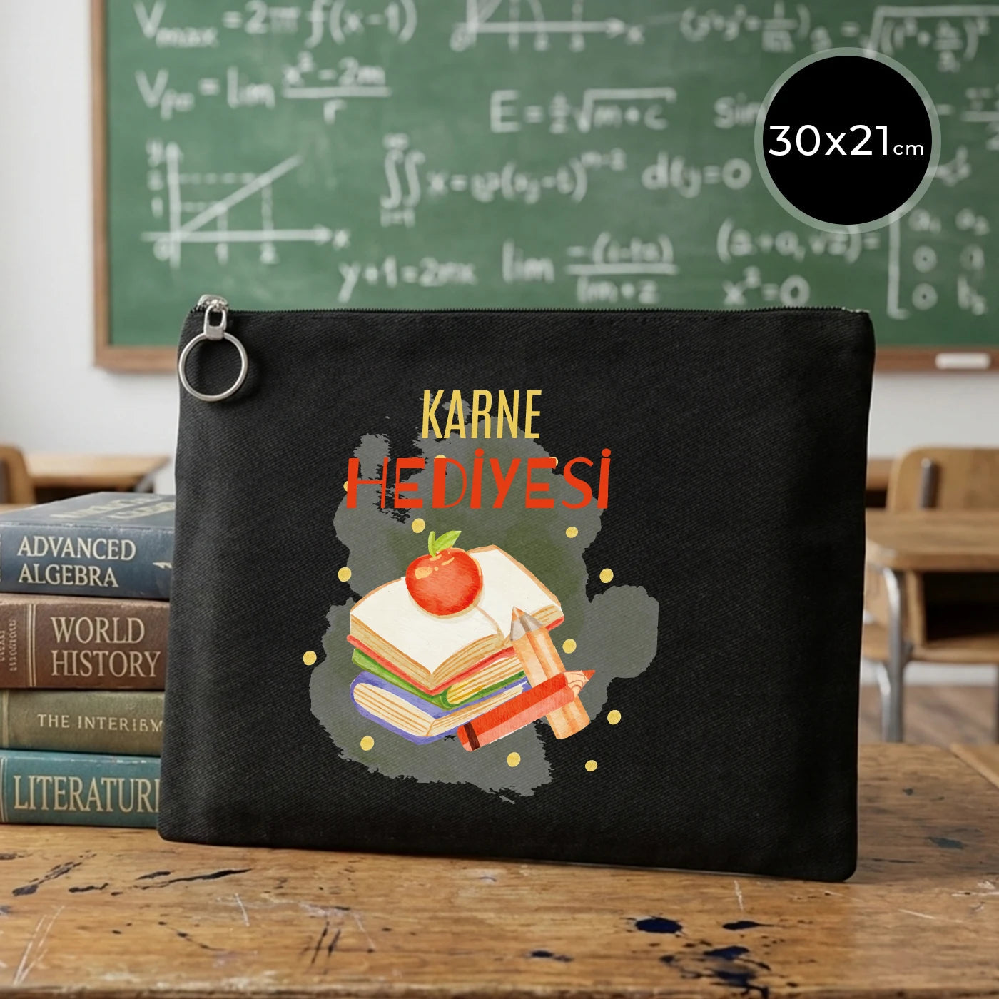 Siyah karne günü temalı portföy çanta, okul figürlü ve özelleştirilebilir karne hediyesi tasarımı