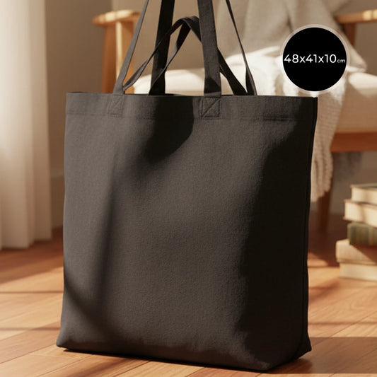 Siyah renkli, ham bezden üretilmiş 48x41x10 cm boyutlarında geniş alışveriş ve market çantası.
