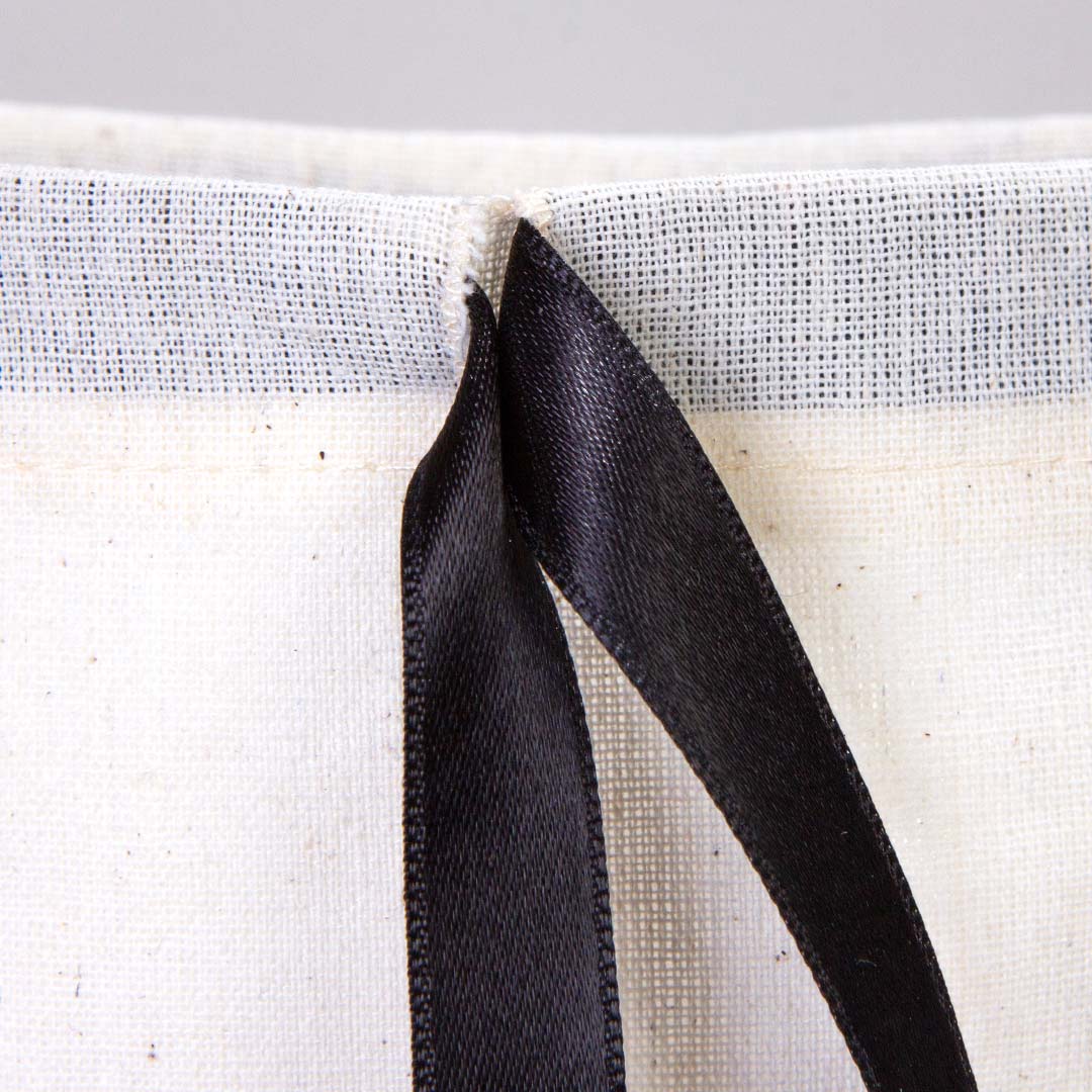 20x30 Siyah Kurdeleli Bez Kese – Kadınlar Günü Hediyesi